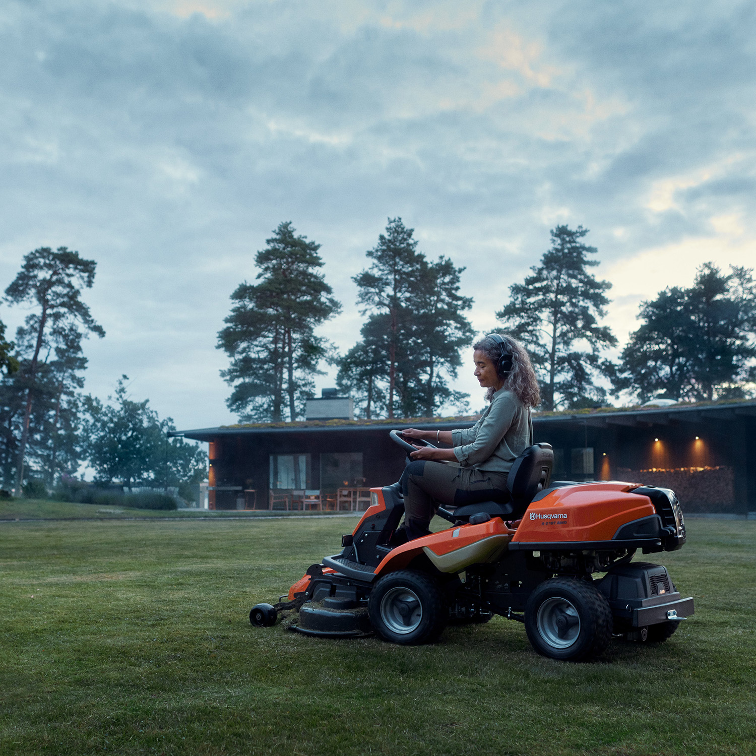 Husqvarna Rider 216Ts AWD inkl. Mähdeck